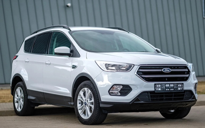 Ford Kuga cena 53900 przebieg: 138679, rok produkcji 2018 z Białystok małe 326